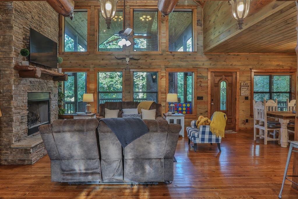 109 Eagle Mountain Trail