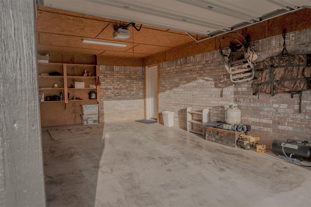 1602 Lincoln Circle