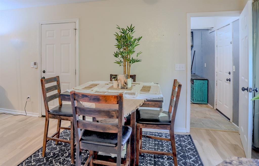 1602 Lincoln Circle