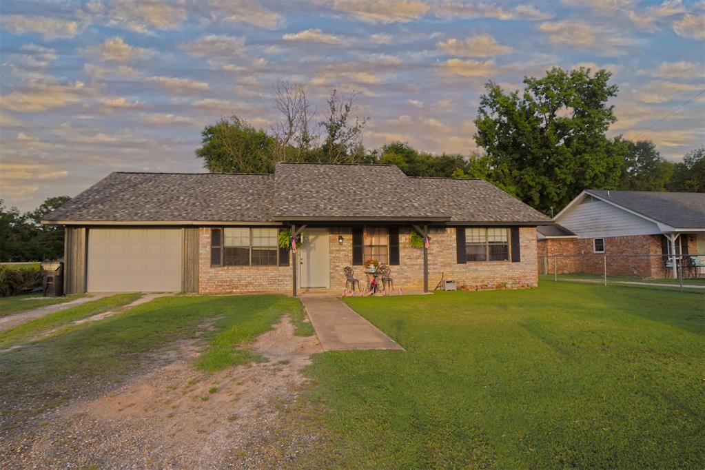 1602 Lincoln Circle