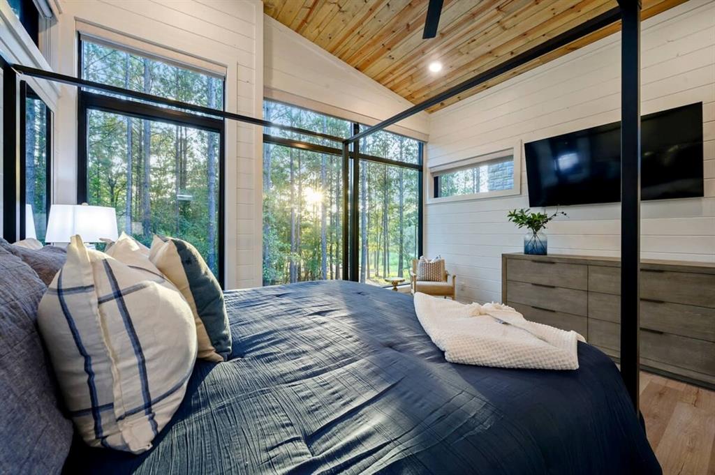 393 Lost Cedar Trail