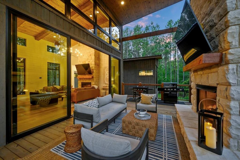 393 Lost Cedar Trail