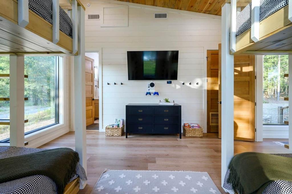 393 Lost Cedar Trail