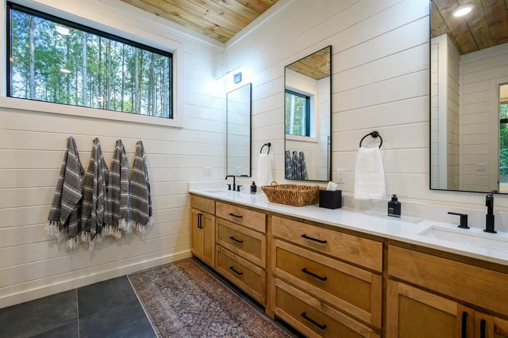 393 Lost Cedar Trail
