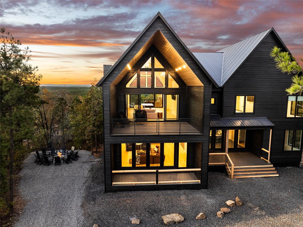 24 Cedar Summit Trail