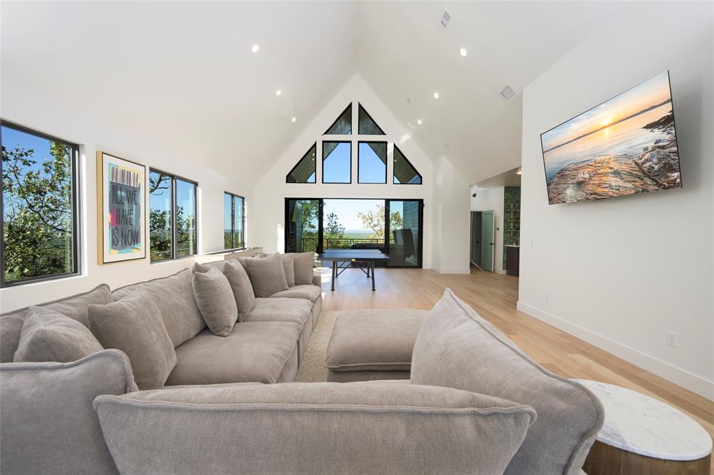 24 Cedar Summit Trail