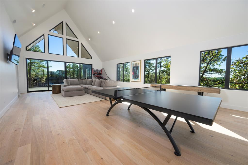 24 Cedar Summit Trail