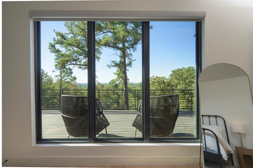 971 Timberline Trail