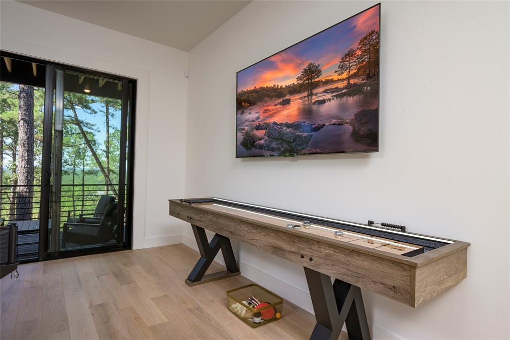 971 Timberline Trail