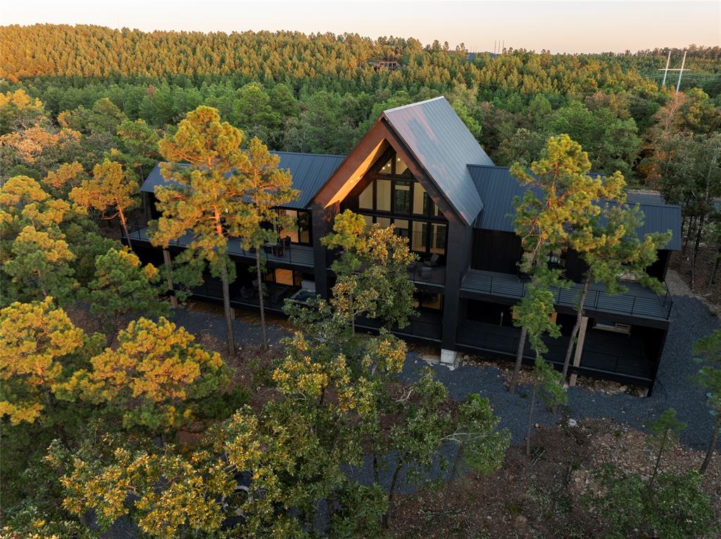 971 Timberline Trail