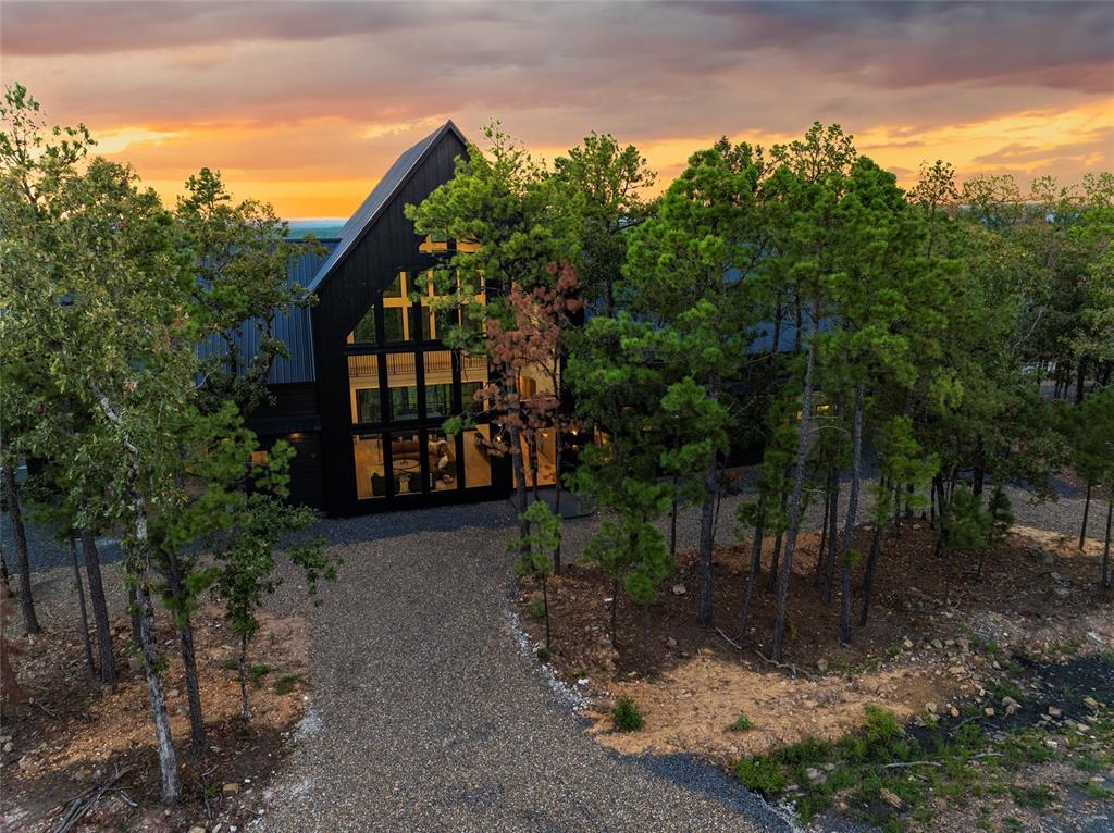 971 Timberline Trail