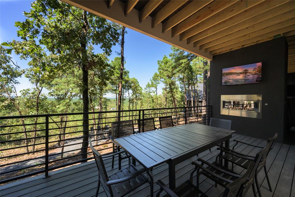 971 Timberline Trail