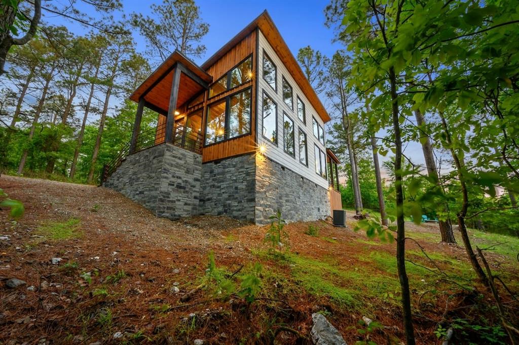 1564 Pine Hills Road