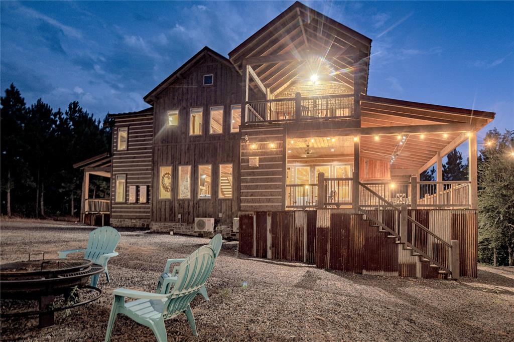 227 Twisted Vine Court