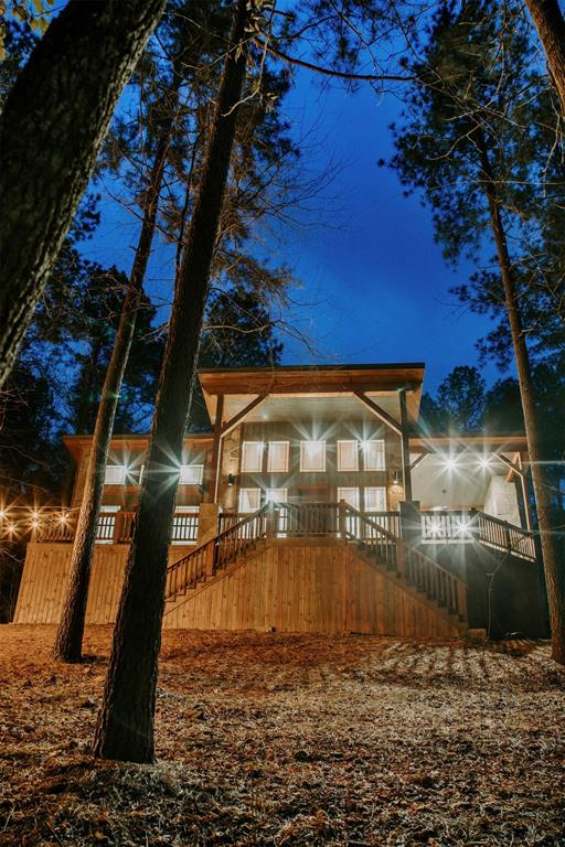 266 Hickory Leaf Trail