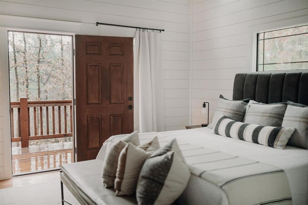 266 Hickory Leaf Trail