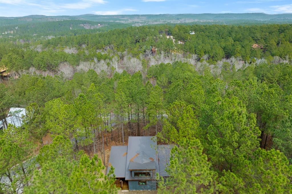 266 Hickory Leaf Trail