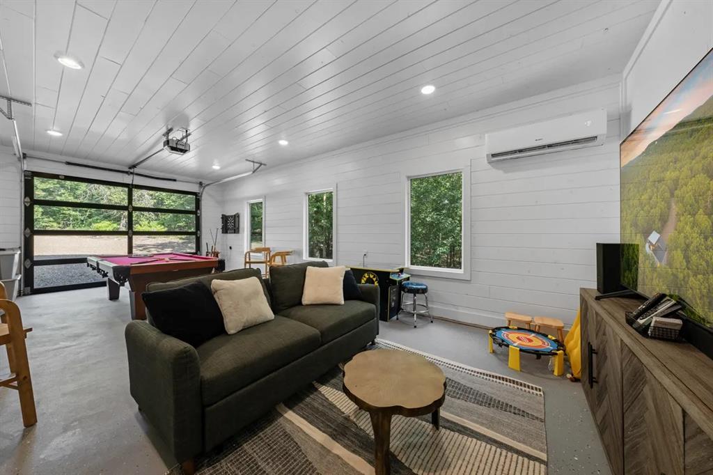 45 Pecan Trace Trail