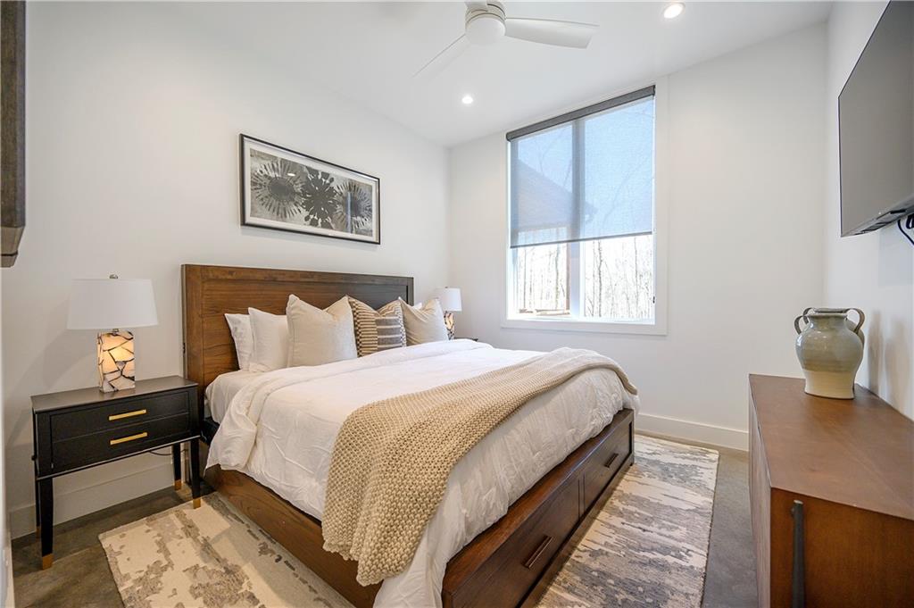 700 Woodland Bluff Trail