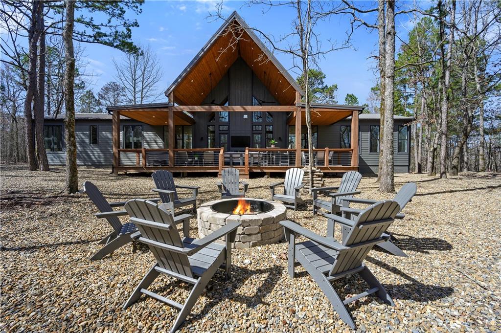 700 Woodland Bluff Trail