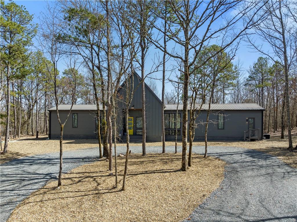 700 Woodland Bluff Trail