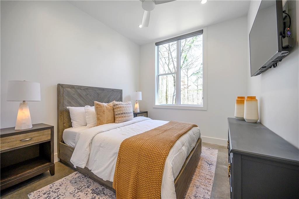 700 Woodland Bluff Trail