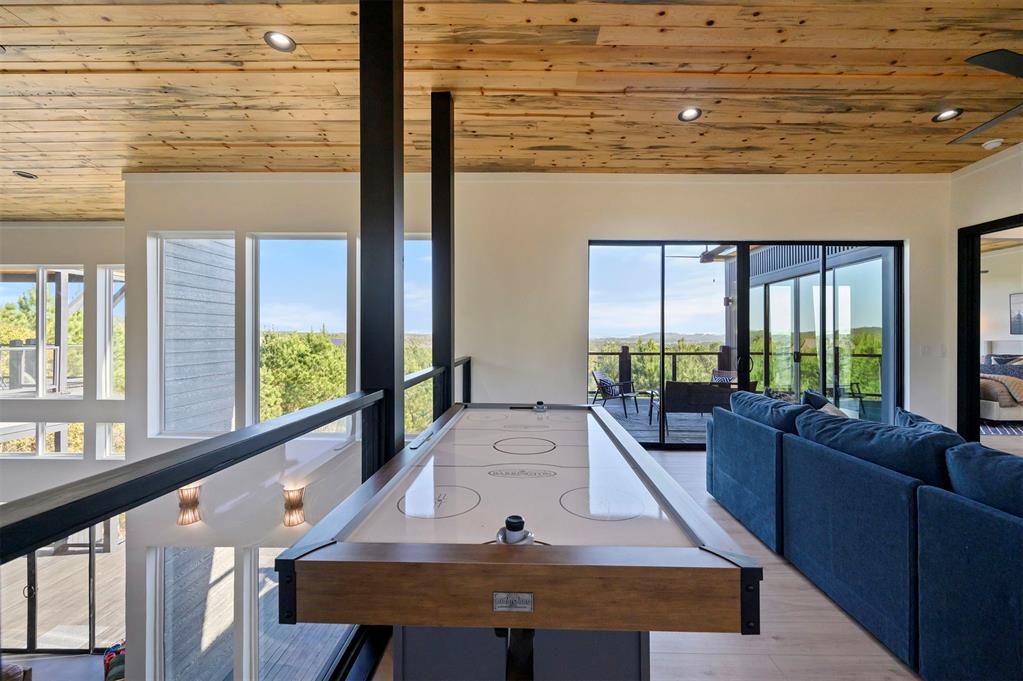 1618 Pine Hills Road