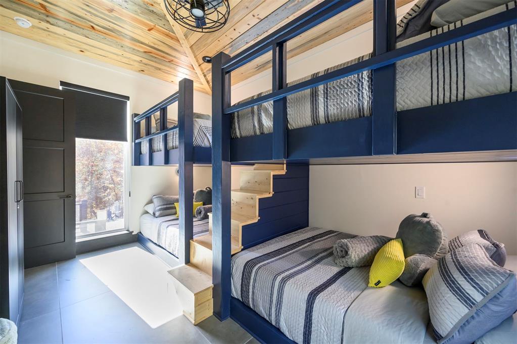 1618 Pine Hills Road