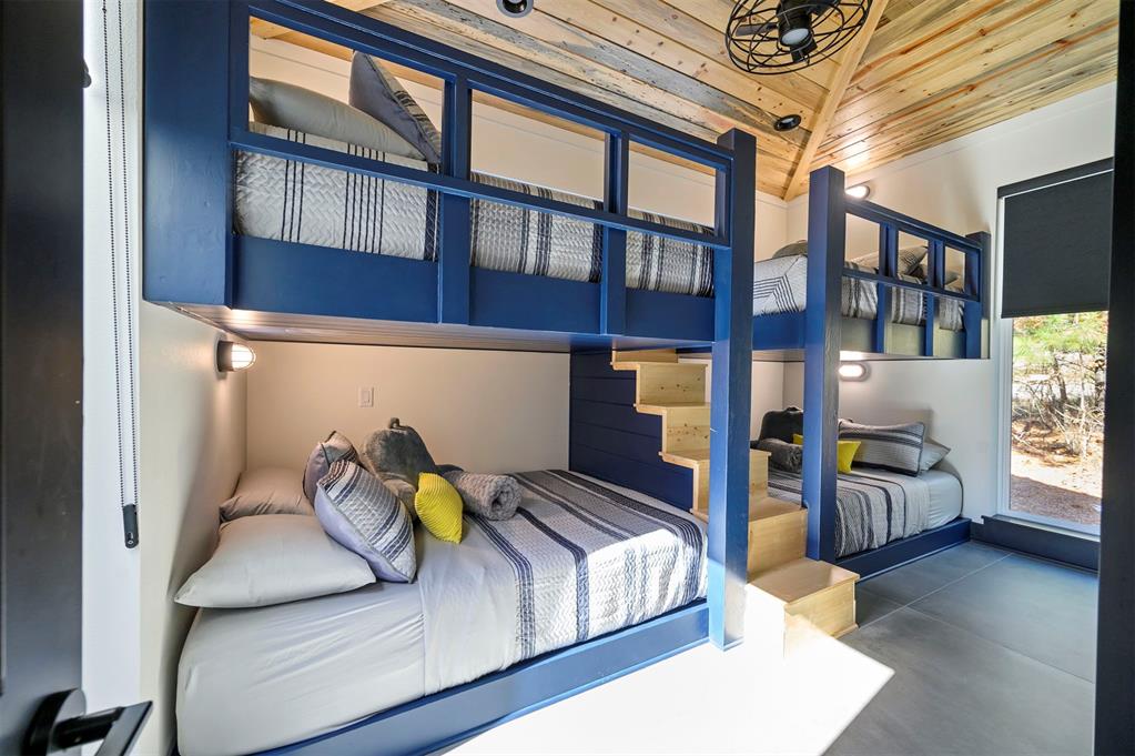 1618 Pine Hills Road