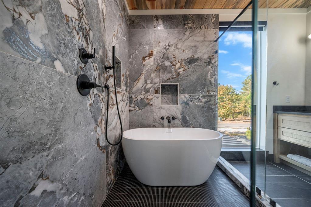 1618 Pine Hills Road