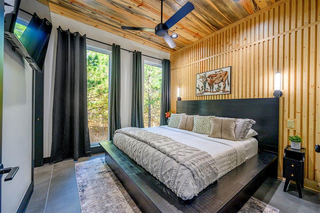 1618 Pine Hills Road