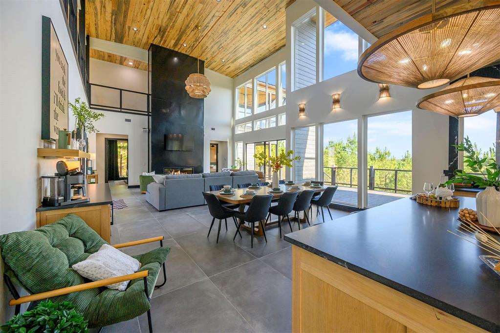 1618 Pine Hills Road