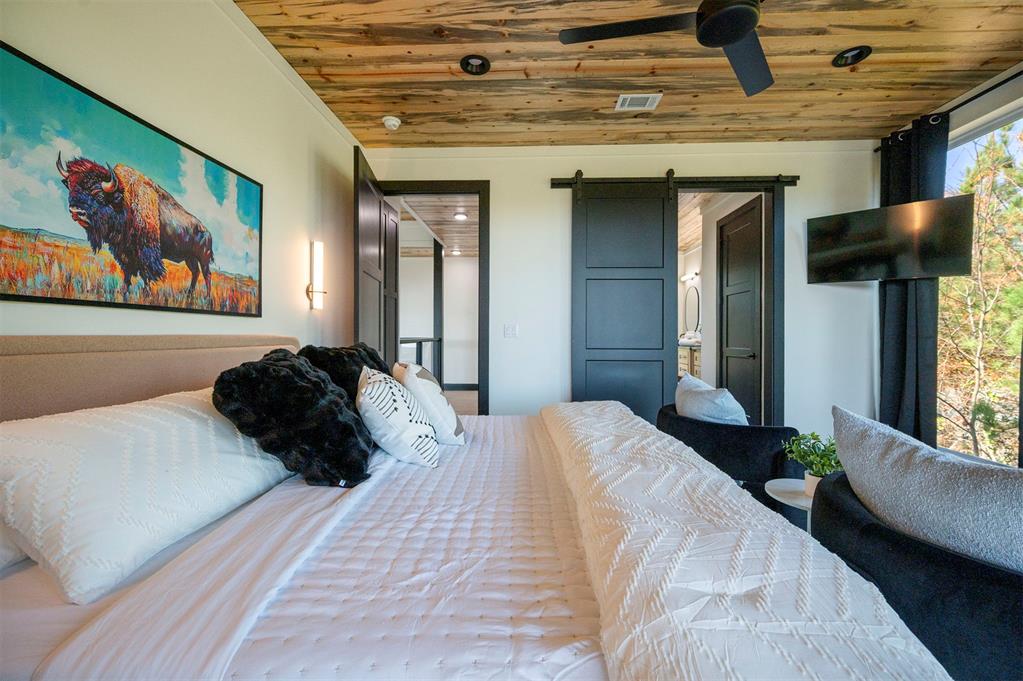 1618 Pine Hills Road