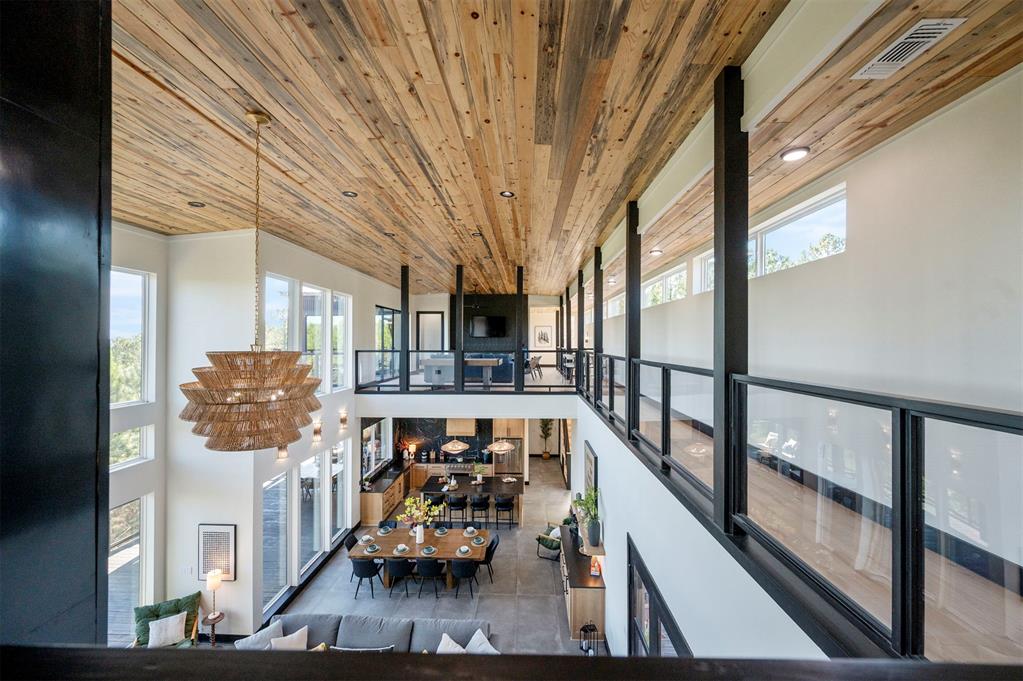 1618 Pine Hills Road