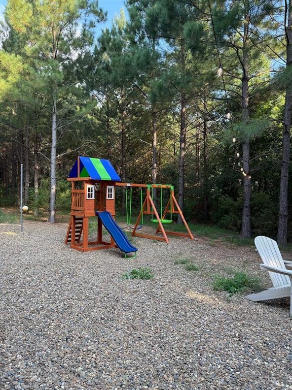 68 White Oak Acorn Lane