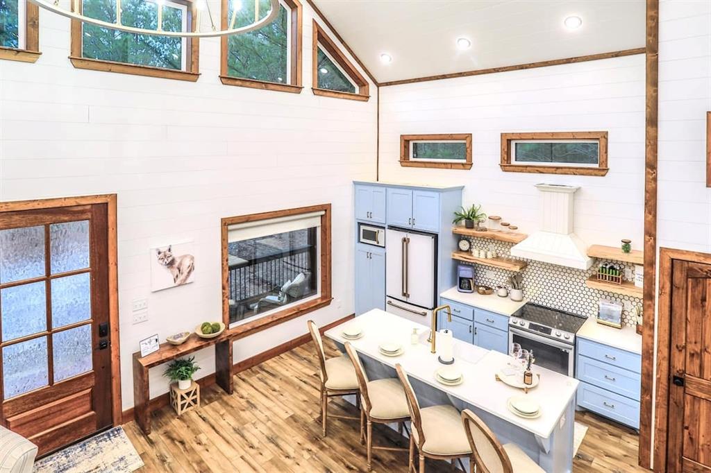 68 White Oak Acorn Lane