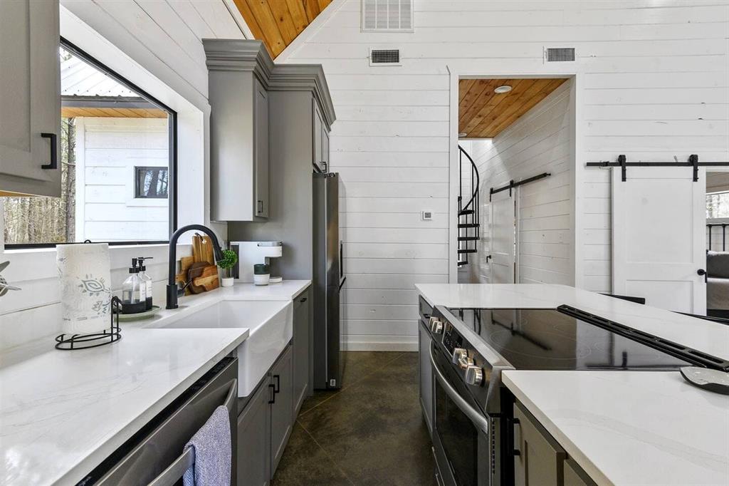 235 Bear Hickory Trail