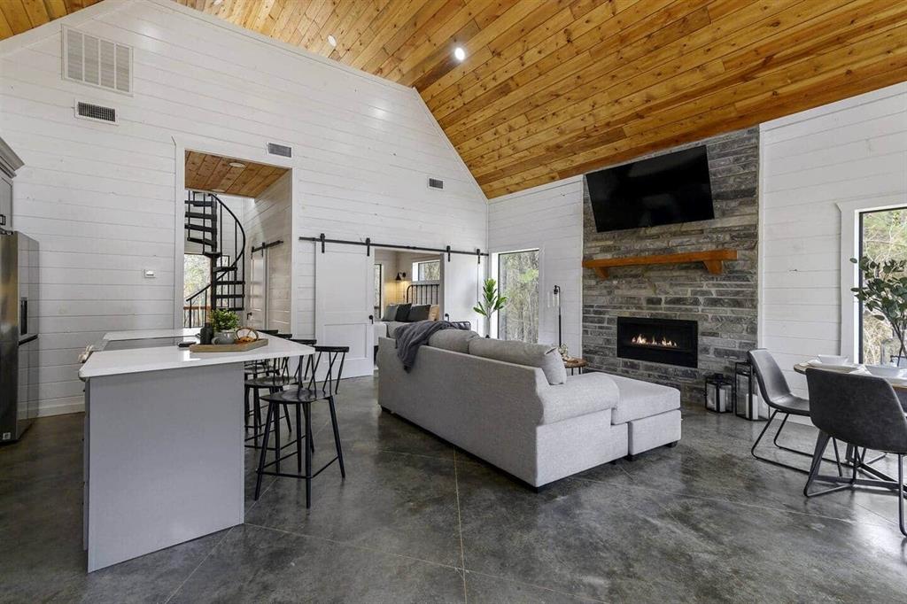 235 Bear Hickory Trail