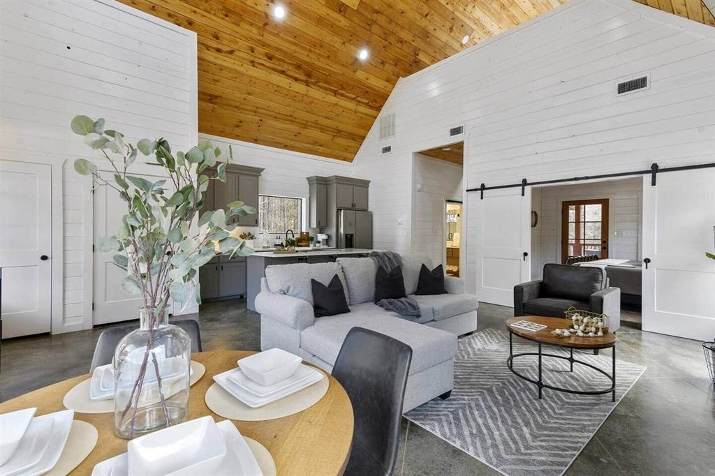 235 Bear Hickory Trail