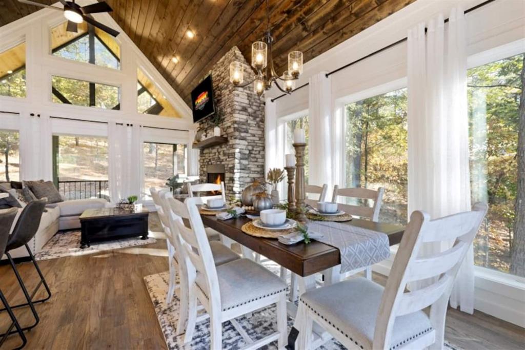 128 Sharp Holly Trail