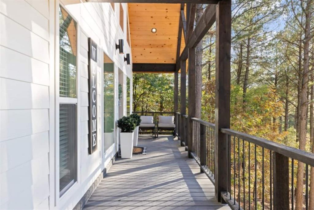 128 Sharp Holly Trail