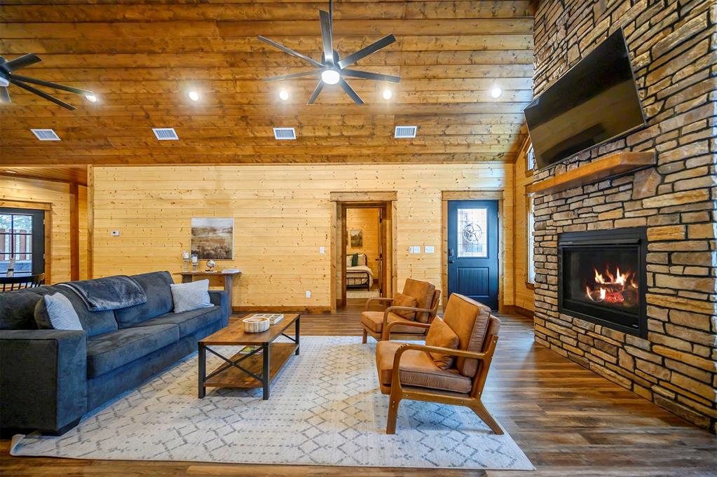 772 Hickory Post Road