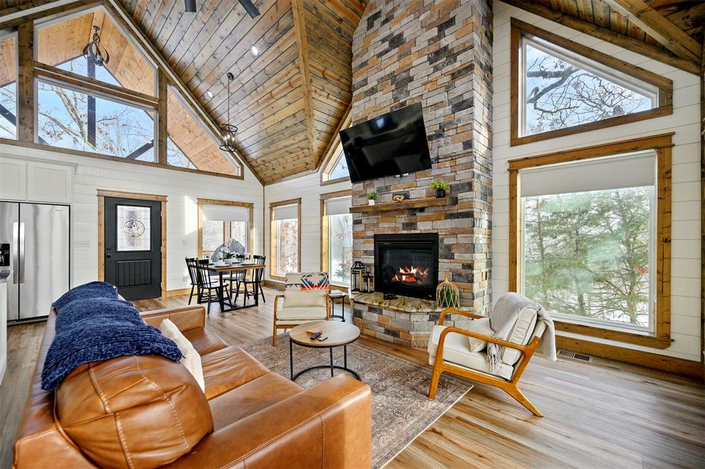 862 Hickory Post Road