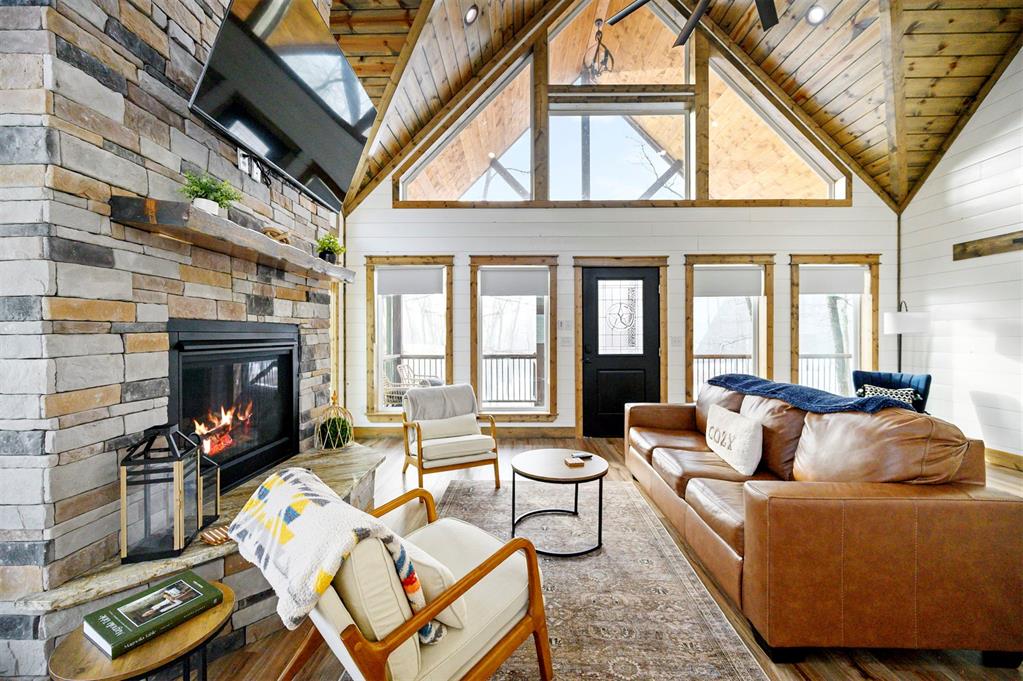 862 Hickory Post Road