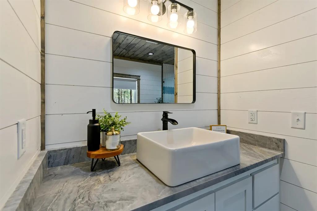 862 Hickory Post Road