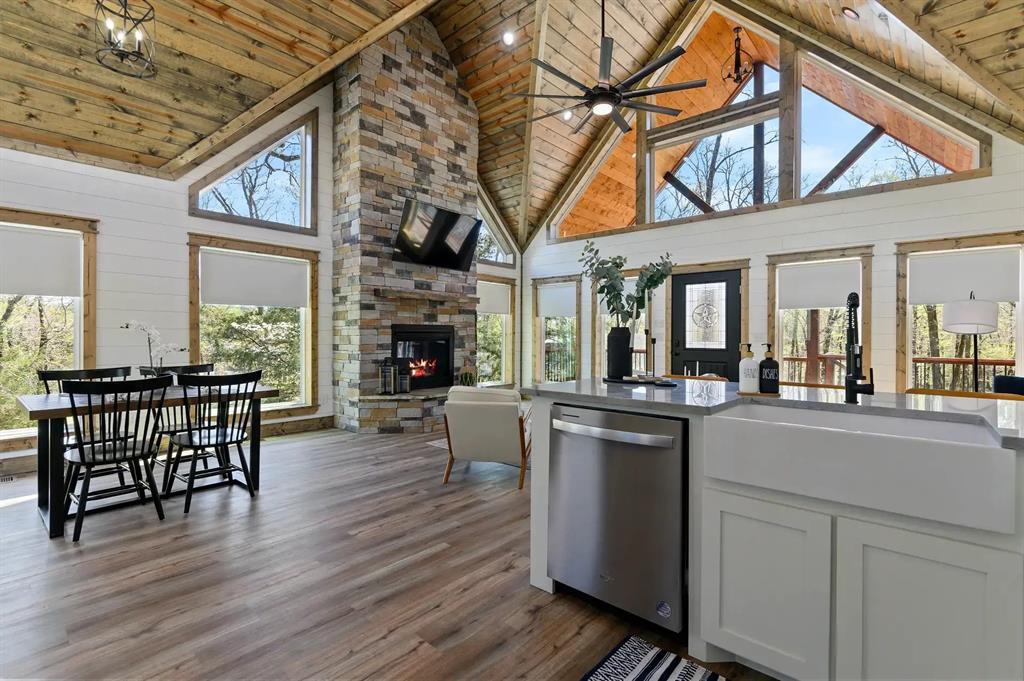 862 Hickory Post Road