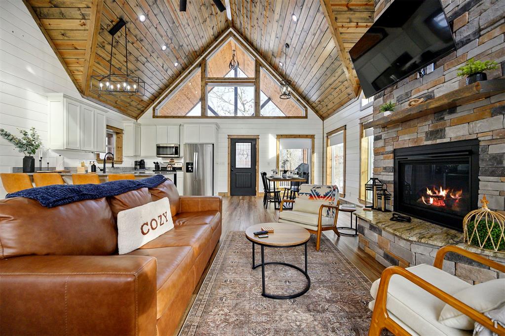 862 Hickory Post Road