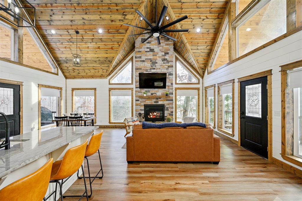 862 Hickory Post Road