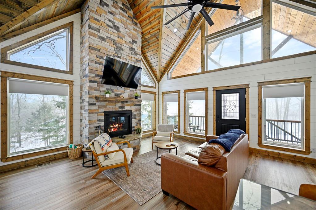 862 Hickory Post Road