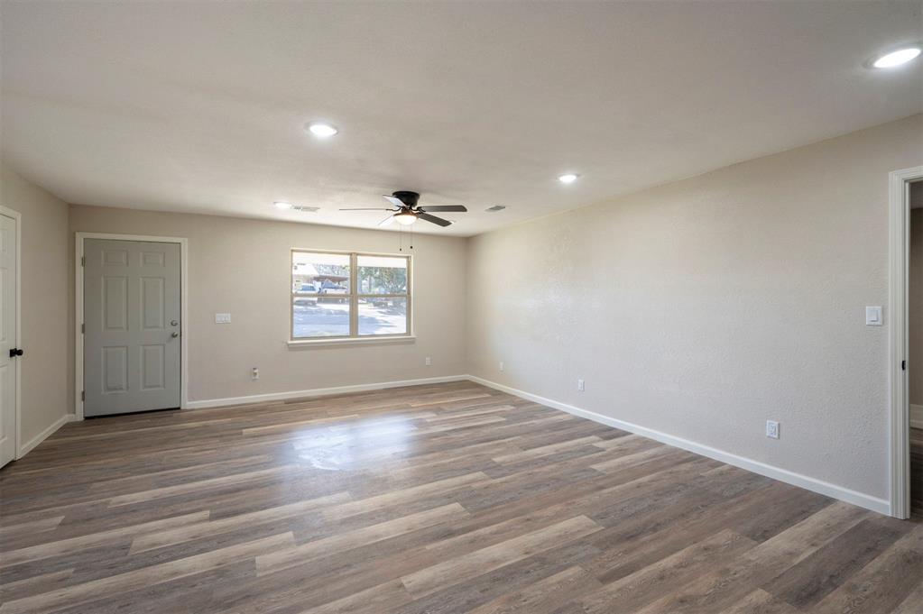 47 Gypsum Valley Drive